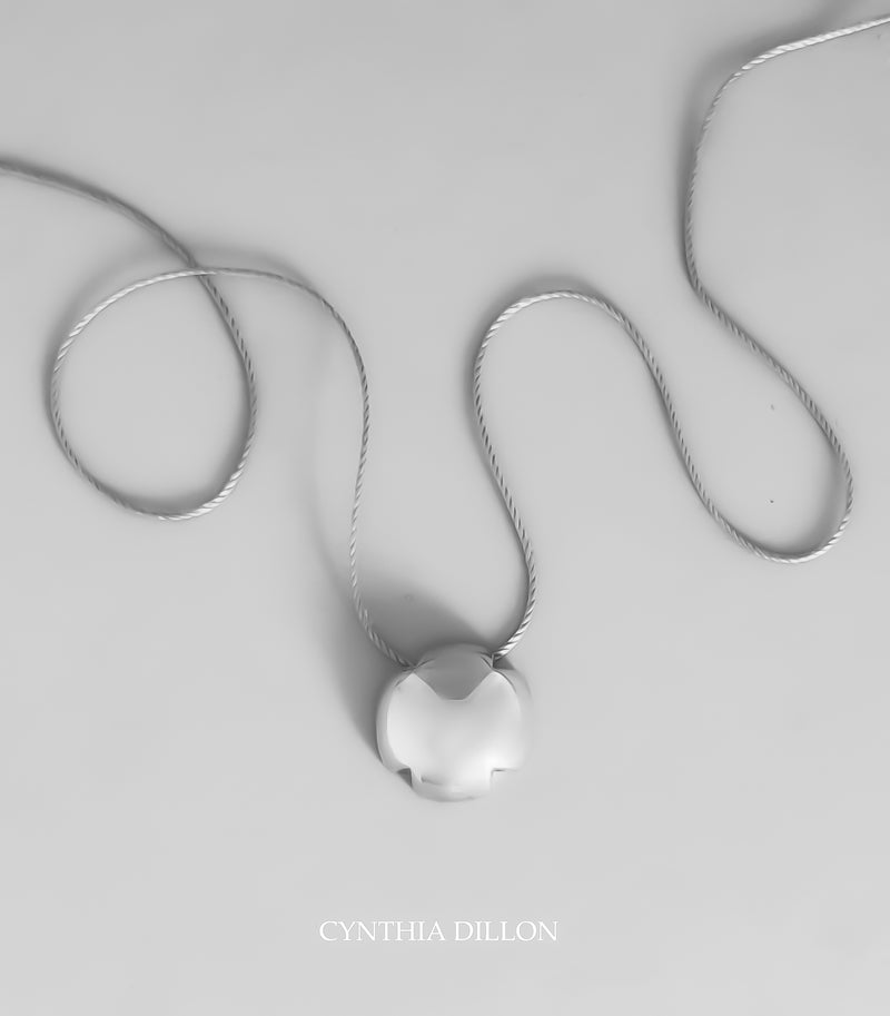 Pendant - Sculpted Round "Cross" (Croce) (Lge.) in S/S w. 16" Chain