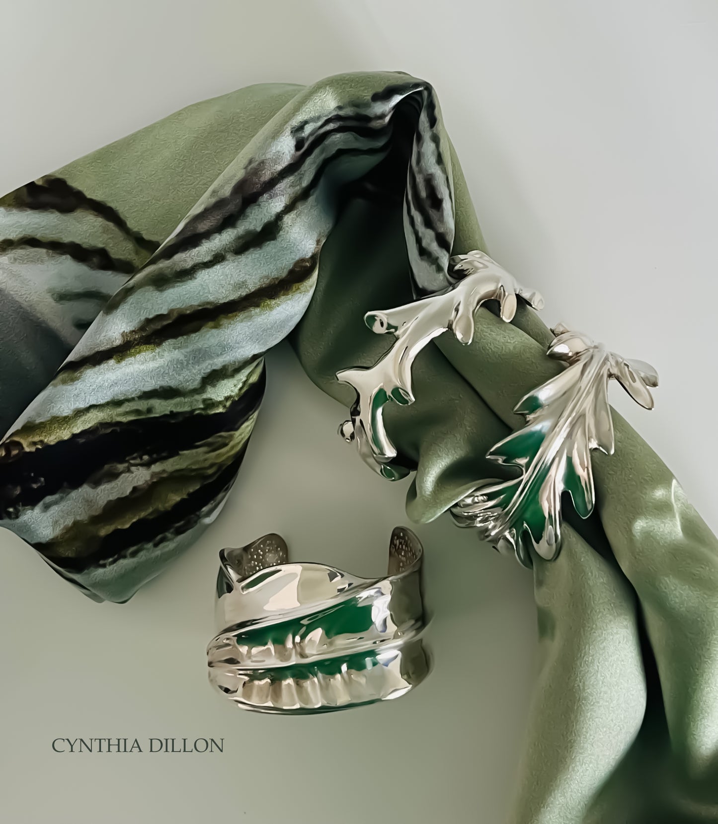 Bracelet - Sculpted "Twig" w. Diamonds in Sterling Silver