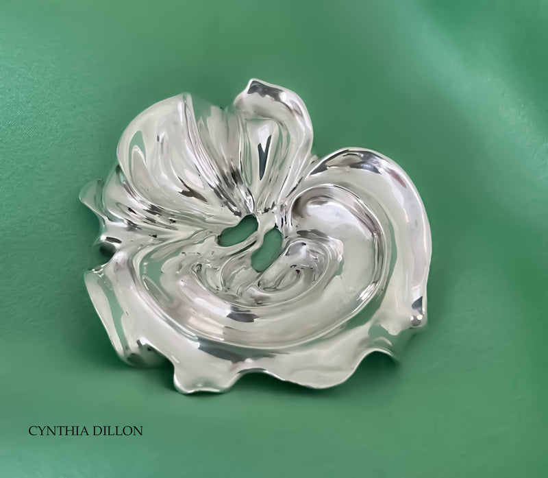 Necklace/Choker- Sculpted "Rose" in Sterling Silver.