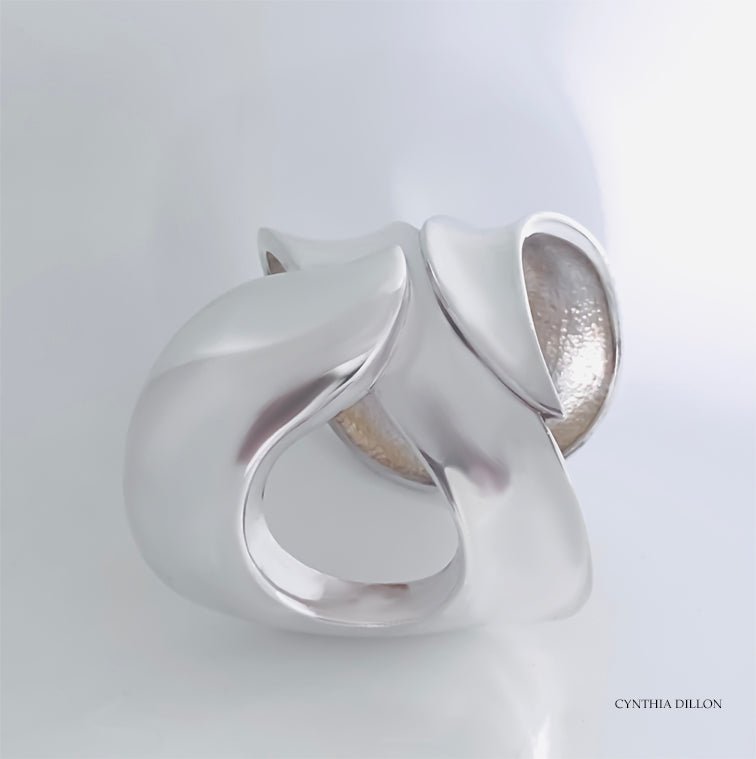 Bracelet - Sculpted "Swan"  in Sterling Silver.